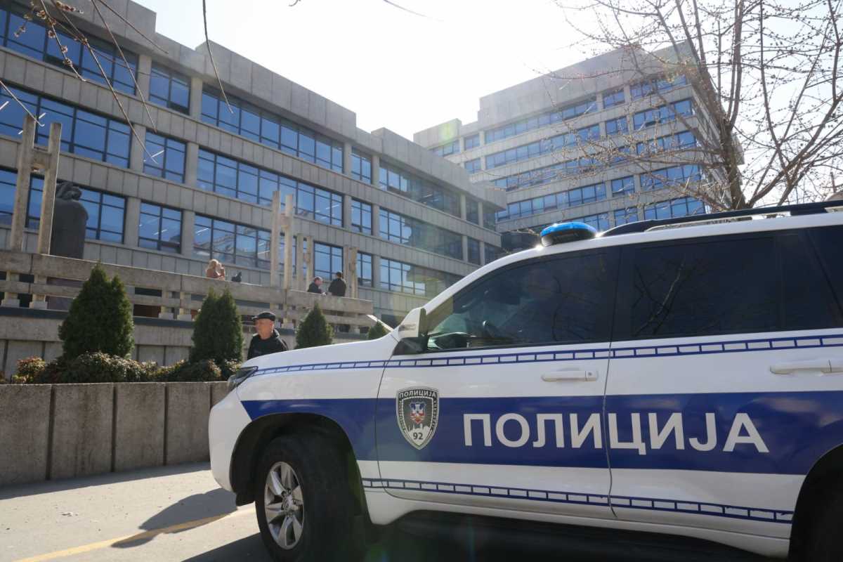 NAČELNICIMA REPUBLIČKOG GEODETSKOG ZAVODA ODREĐEN PRITVOR: Oglasio se sud, evo zbog čega ostaju 30 dana iza rešetaka!