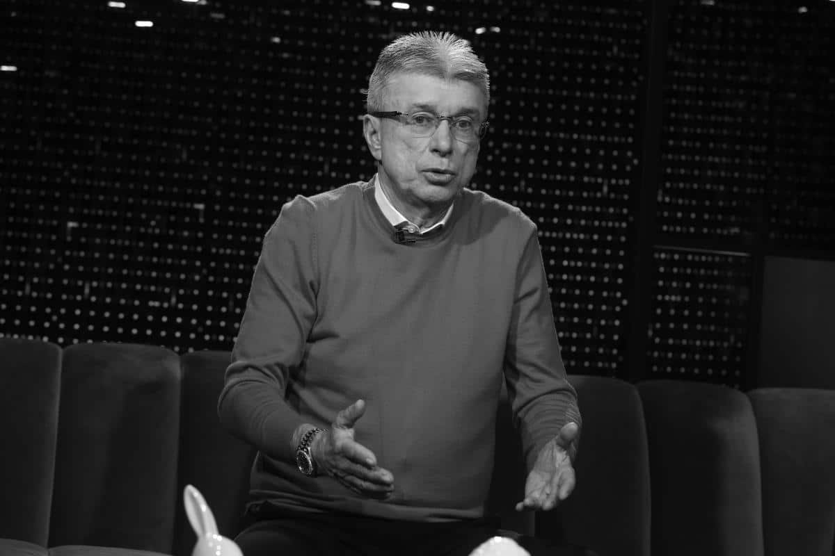 OVO JE POSLEDNJA PESMA KOJU JE SAŠA POPOVIĆ KOMPONOVAO! Zove se “Rode će se opet vratiti”, a tekst je toliko emotivan da će vam suze same krenuti