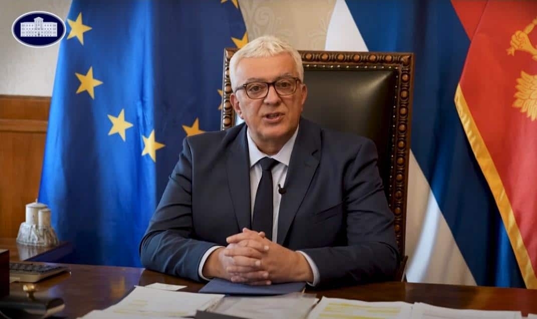 BRATANAC I TELOHRANITELJ ANDRIJE MANDIĆA SE PREDAO POLICIJI! Uhapšen i osumnjičen za pokušaj ubistva dvojice Podgoričana kojima je preprečio put i pucao na njih