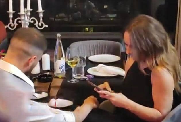 POZNATI PEVAČ SMUVAO PEVAČICU ZA KOJOM JE BILA RASPISANA POTERNICA Starija je od njega, a evo šta on misli o njenom hapšenju
