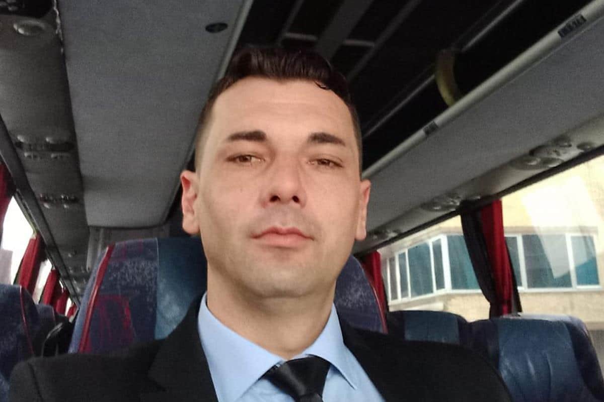 OVO JE MUŠKARAC KOJI JE ZAPALIO KUĆU U KOJOJ SU MU BILI ŽENA I DECA: “Žena nema ko da zaštiti, ako se samo ne zaštitimo” (FOTO)