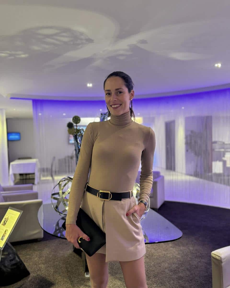 Fotografije sve pokazuju: Ana Ivanović skinula burmu, Bastijana nema ni na vidiku