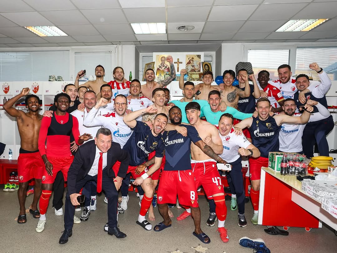 LUDILO NAKON POBEDE U DERBIJU! Kanga radi salto unazad, Radonjić grli uplakanu devojčicu, sa “Marakane” grmi: “Ovo je Crvena zvezda”! VIDEO