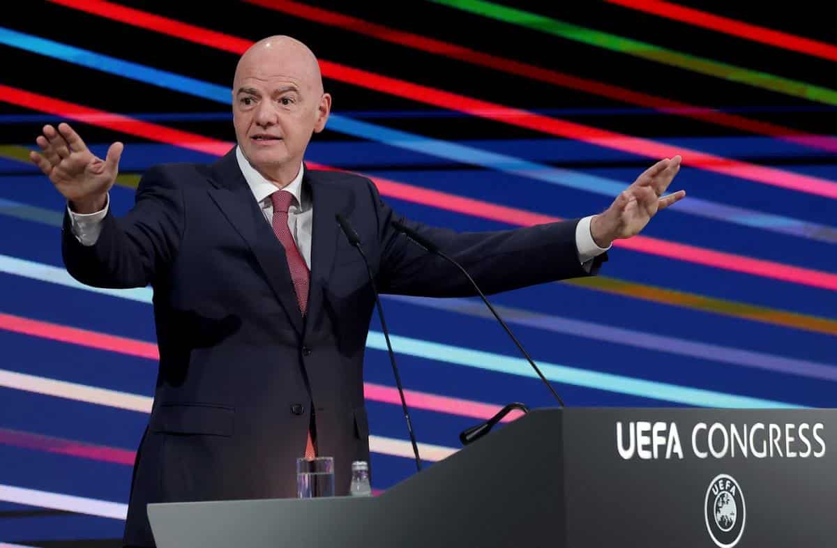 SRBI, ZBOG POLITIKE VAM NIJE DOZVOLJENO DA BUDETE EVROPSKI PRVACI 1992. GODINE: Moćne reči predsednika FIFA Đanija Infantina na kongresu UEFA