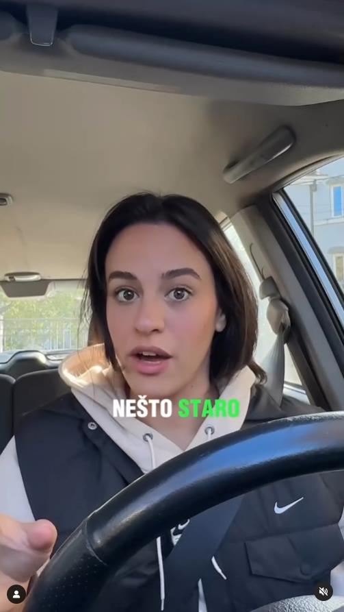 Maša Memedović pronašla starinski sto pa odlučila da mu vrati dušu: “Sve staro se da zakrpiti, popraviti ili zalepiti”