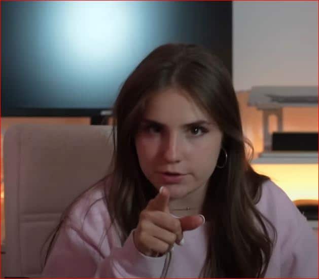 Iza miliona pregleda na Jutjubu krije se užasna priča o zlostavljanju: Majka tinejdžerske zvezde optužena za gnusna dela, sve otkriveno