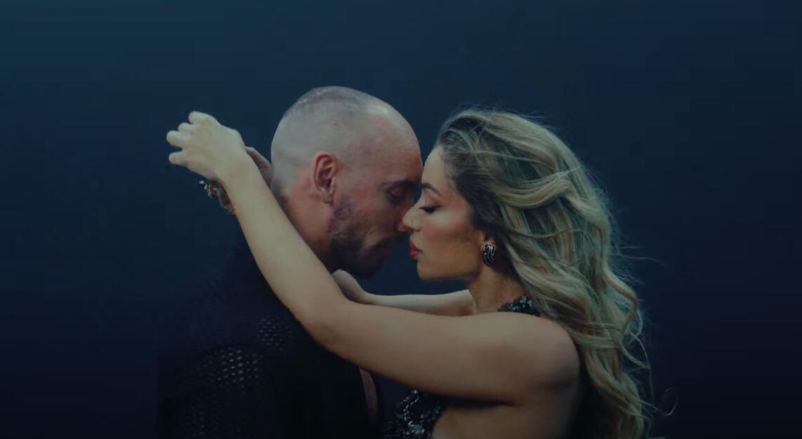 KO JE MUŽ TEE TAIROVIĆ: Pevačica ga krila kao zmija noge, bio joj obezbeđenje i vozač, a svi smo ga gledali u spotovima ovih hitova! (FOTO)