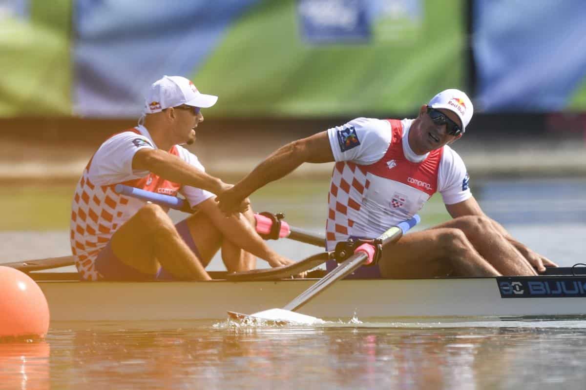 DRAMA U ZAGREBU! SUDARILI SE SRBI I HRVATI! Lekari zakukali: Nadamo da se da nije povreda kičme