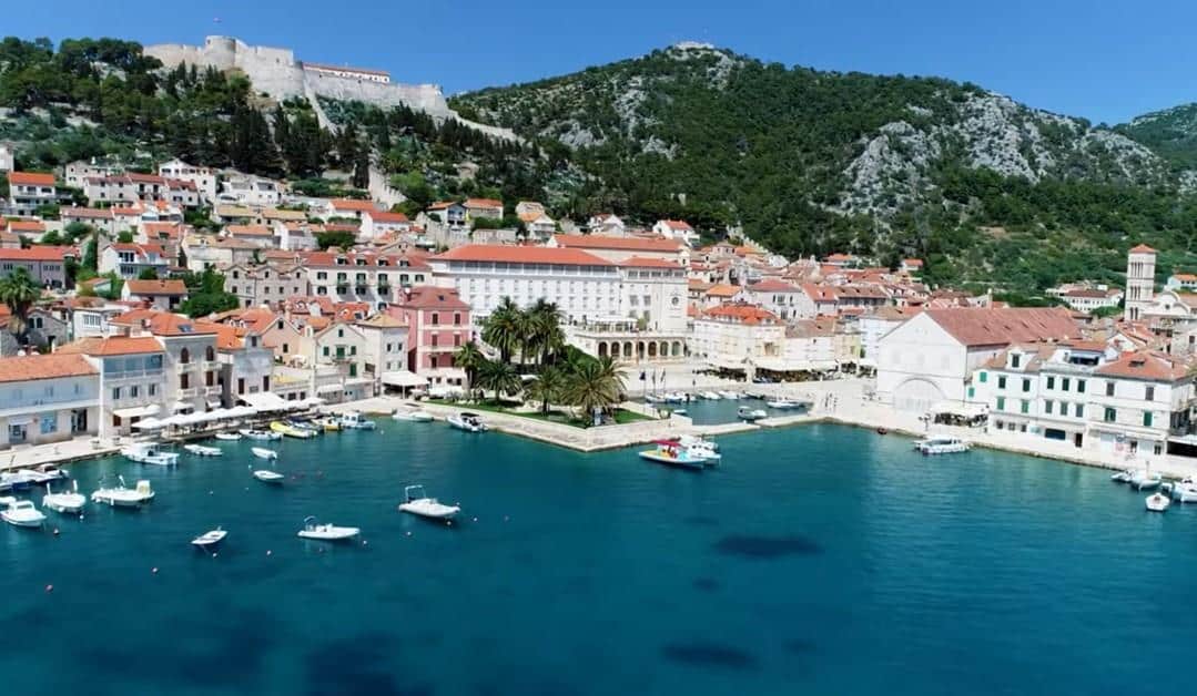 EKOLOŠKA KATASTROFA NA HRVATSKOM PRIMORJU: Izlila se nafta, da li je ugrožena sezona?!