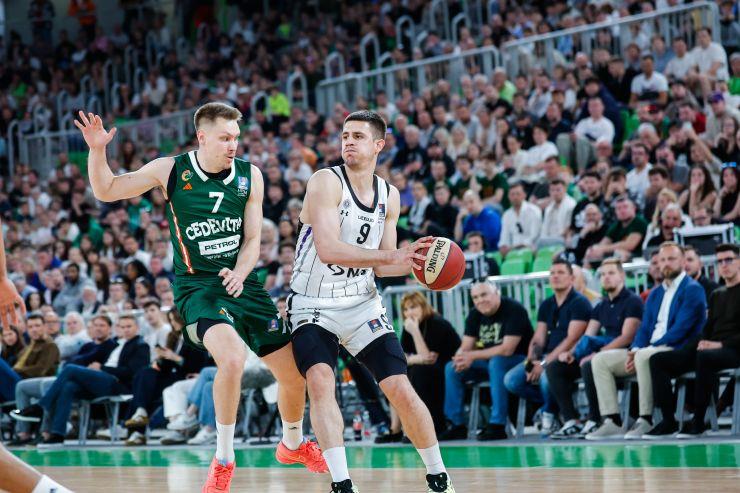 PARTIZAN OSIGURAO DRUGO MESTO U ABA LIGI: Crno-beli posle četiri godine slavili u Ljubljani protiv Cedevite