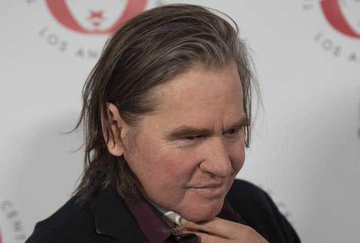 Val Kilmer pre smrti prolazio kroz agoniju: Slavni glumac godinama bio vezan za krevet, a ovako je proveo poslednje dane života
