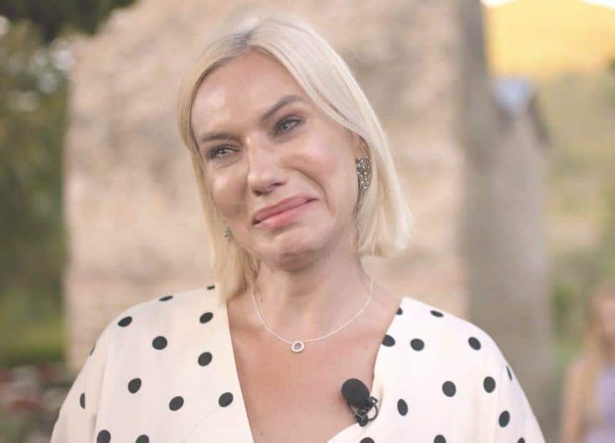 Marija Veljković se potpuno slomila pred kamerama: Voditeljka usred emisije briznula u plač zbog svog oca