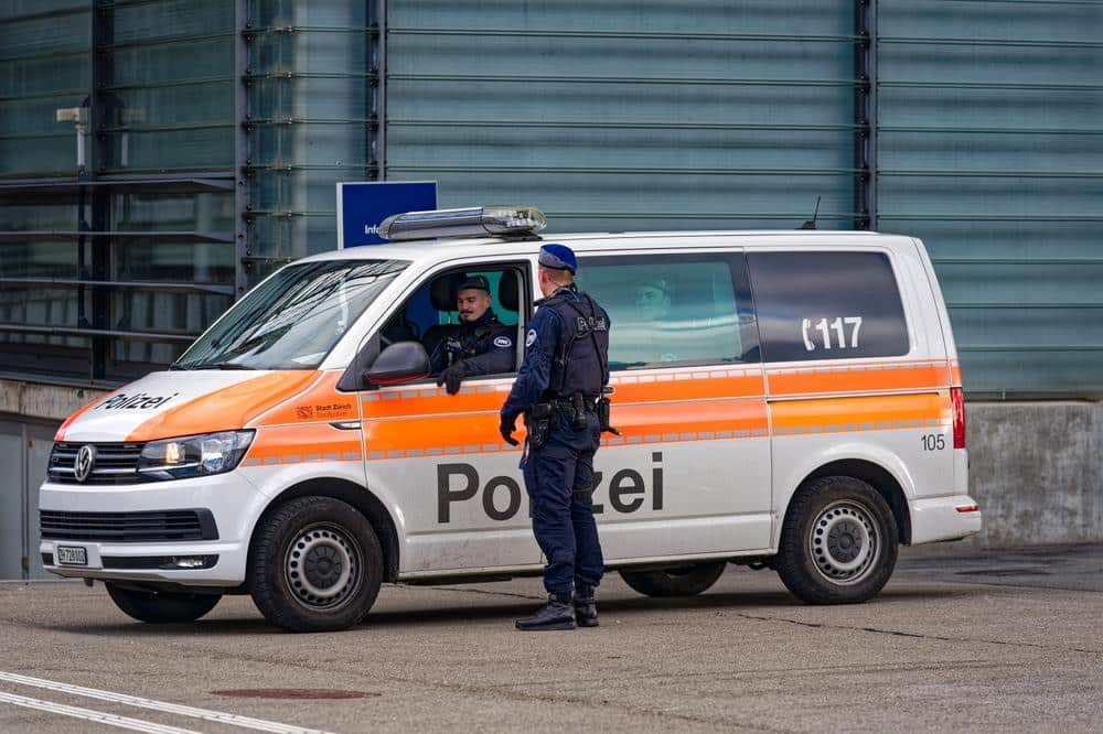 POLICIJA PRONAŠLA 720 GRAMA KOKAINA! Državljanin Bosne i Hercegovine uhapšen u Cirihu
