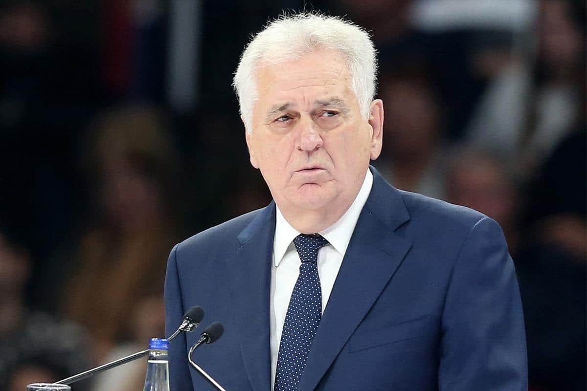 SAZNAJEMO! Tomislav Nikolić primljen u Urgentni centar