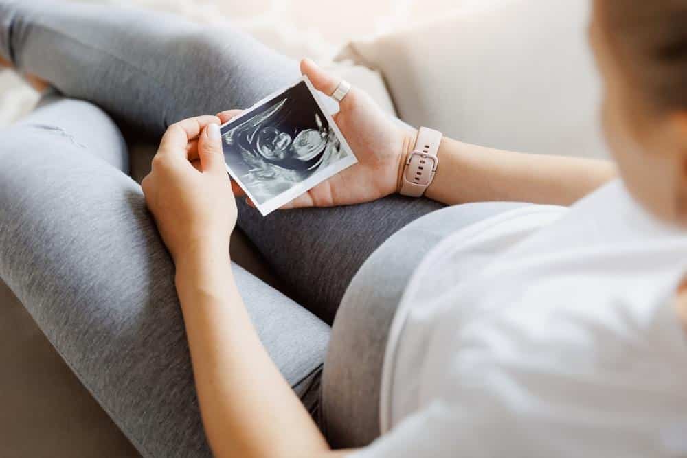 S mužem je odabrala savršeno ime za bebu, ali onda joj se srušio svet: “Ostala sam u šoku kada sam saznala odakle mu inspiracija”