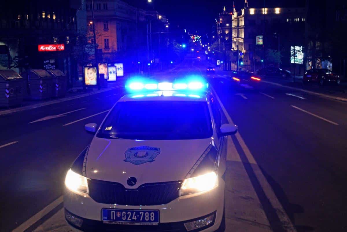 EVO IZ KOG AUTOMOBILA JE PUCANO: Novi detalji obračuna na Voždovcu! Kamere sve snimile?