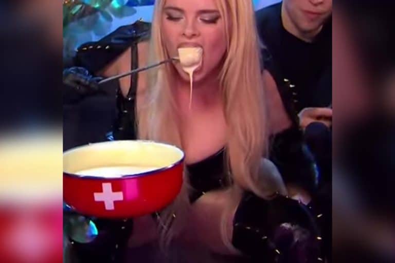 “Scenarista stvarno briljira i ne znam kom TV žanru ovo pripada” Na Evroviziji kadrovi kao iz filmova za odrasle, Erika prikovala muškarce za ekran