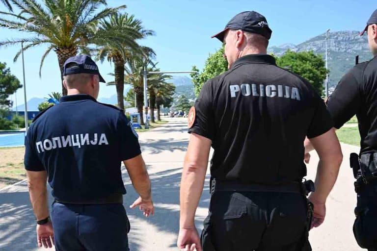 SPREČENA LIKVIDACIJA U BUDVI, UHAPŠENA DVOJICA SRBA! Jedan od njih se već tereti za ubistvo i nalazi se na poternici
