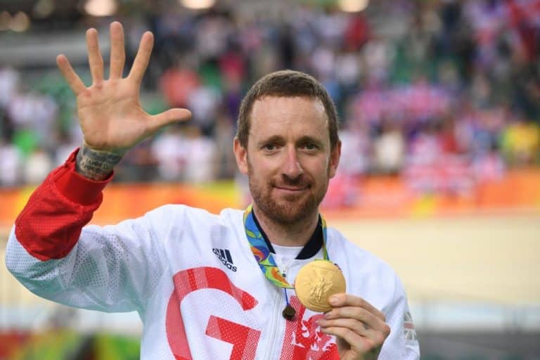 “SIN JE MISLIO DA ĆE ME UJUTRU PRONAĆI MRTVOG!” Petostruki olimpijski šampion završio karijeru, pa se navukao na kokain, ovo je njegova šokantna ispovest