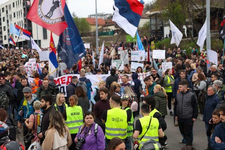 ZAŠTO BLOKADERI HOĆE PO SVAKU CENU ŠTO PRE NA IZBORE? Analitičari: Ovo je borba za glasove opozicije i spas od zaborava