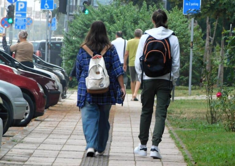 Kurir saznaje: Sve škole u Beogradu rade! Velika većina drži časove od 45 minuta, samo 4 u delimičnom režimu rada
