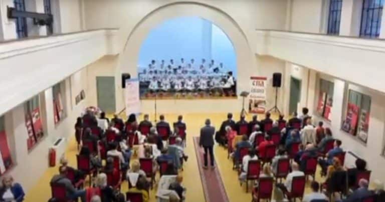 MAJSKE MUZIČKE SVEČANOSTI U BIJELJINI: Najbolji horovi iz Beograda, Kragujevca i Valjeva (VIDEO, FOTO)