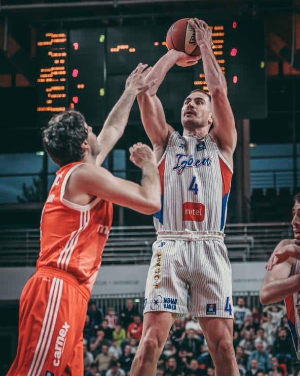 “NEMOJ DA SE PRAVIŠ PAMETAN!” Teodosić poludeo u Laktašima, pojavio se snimak: Evo šta je prethodilo izbacivanju iz utakmice