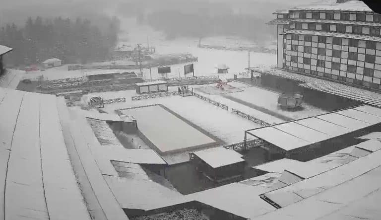 SNEG VEJE KAO DA JE ZIMA! Srbija se zabelela usred maja, meštani u neverici (FOTO)