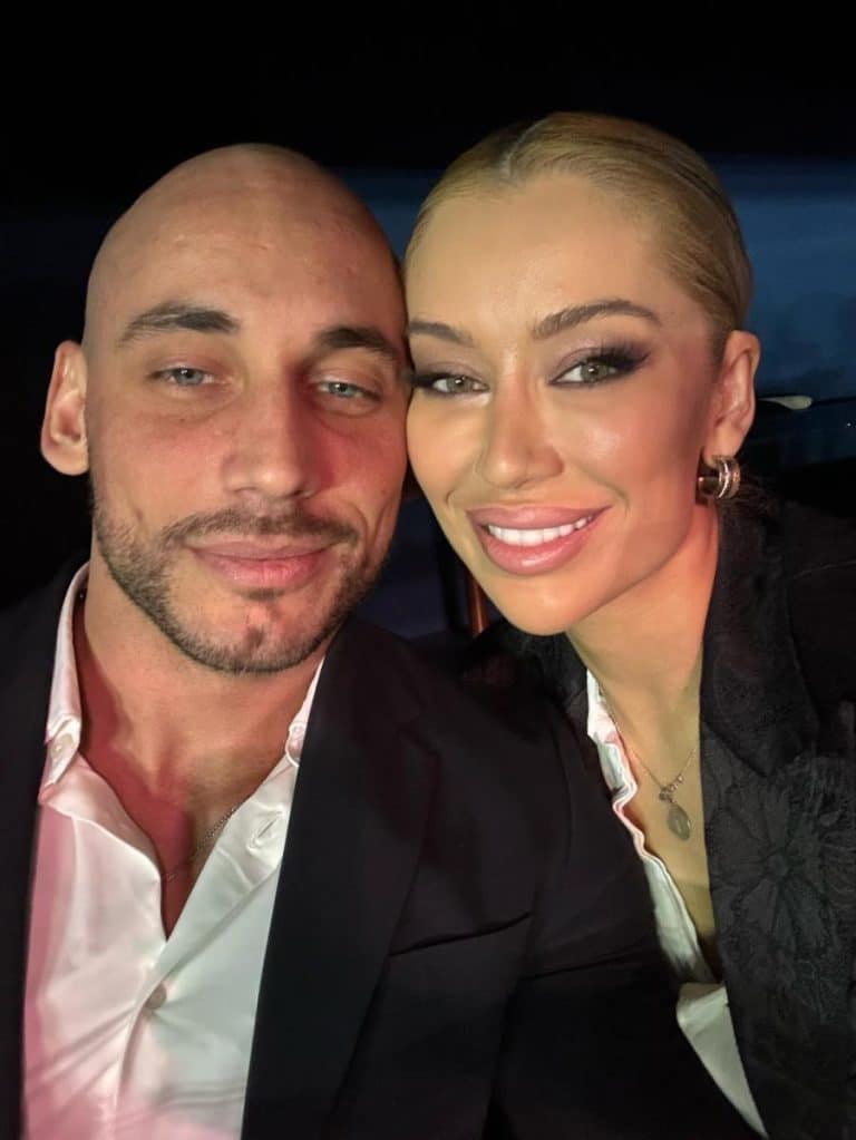 StarsStars"TO ŠTO JE URADIO JE OPASNO" Velika ispovest Tee Tairović, našla se u jezivoj situaciji, muž joj pritrčao u pomoć: Rizikovao je život zbog mene1 · ReagujKomentariši1 · ReagujKomentariši