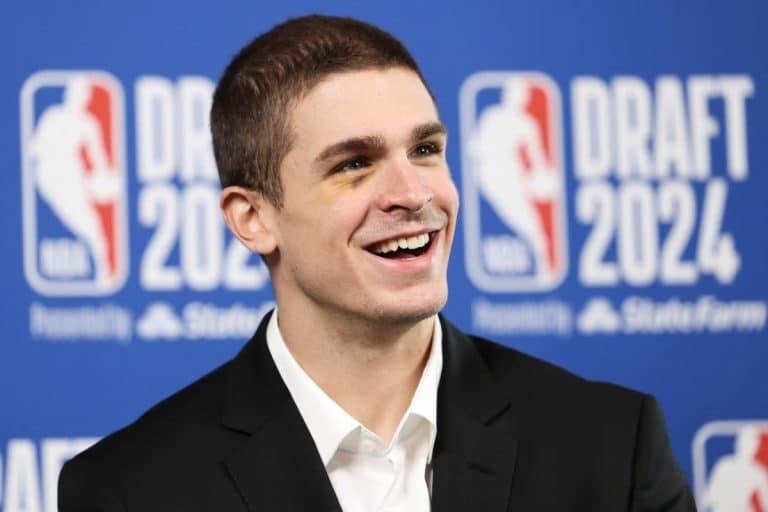 “VOLEO BIH DA OSTANEM U AMERICI” Đurišić pričao o druženju sa Bogdanom i radu sa jednim od najboljih NBA šutera – Na pitanje o reprezentaciji Srbije NEMA ODGOVO