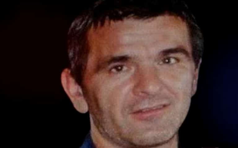 U 18.50 DOBIO POZIV, IZAŠAO IZ KAFIĆA I USLEDILA JE LIKVIDACIJA KAKVA DO TADA NIJE VIĐENA NA ULICAMA BEOGRADA Ubistvo Juse Bulića ostavilo je i mafiju u šoku