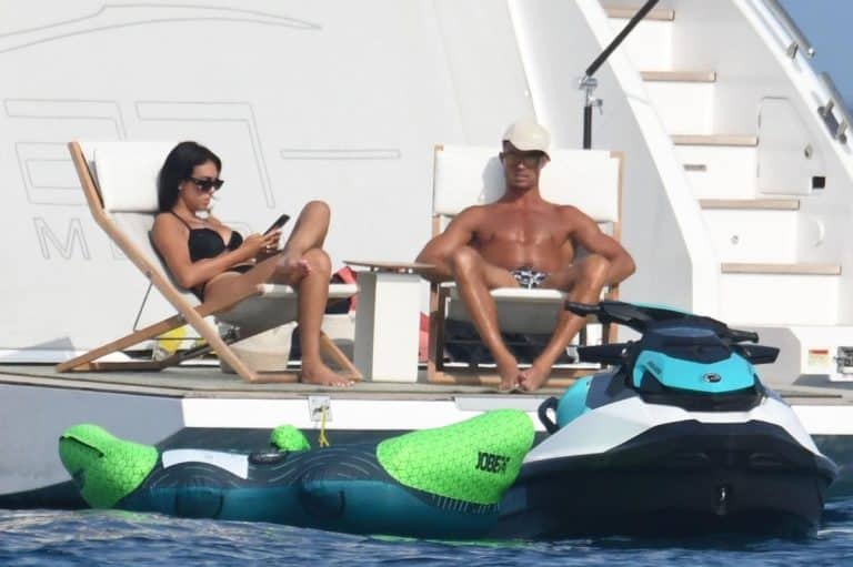 NEPRISTOJNA PONUDA! Progovorila devojka kojoj Ronaldo i Georgina nude ludačku sumu da provede s njima 7 dana na jahti i ispunjava njihove fantazije!
