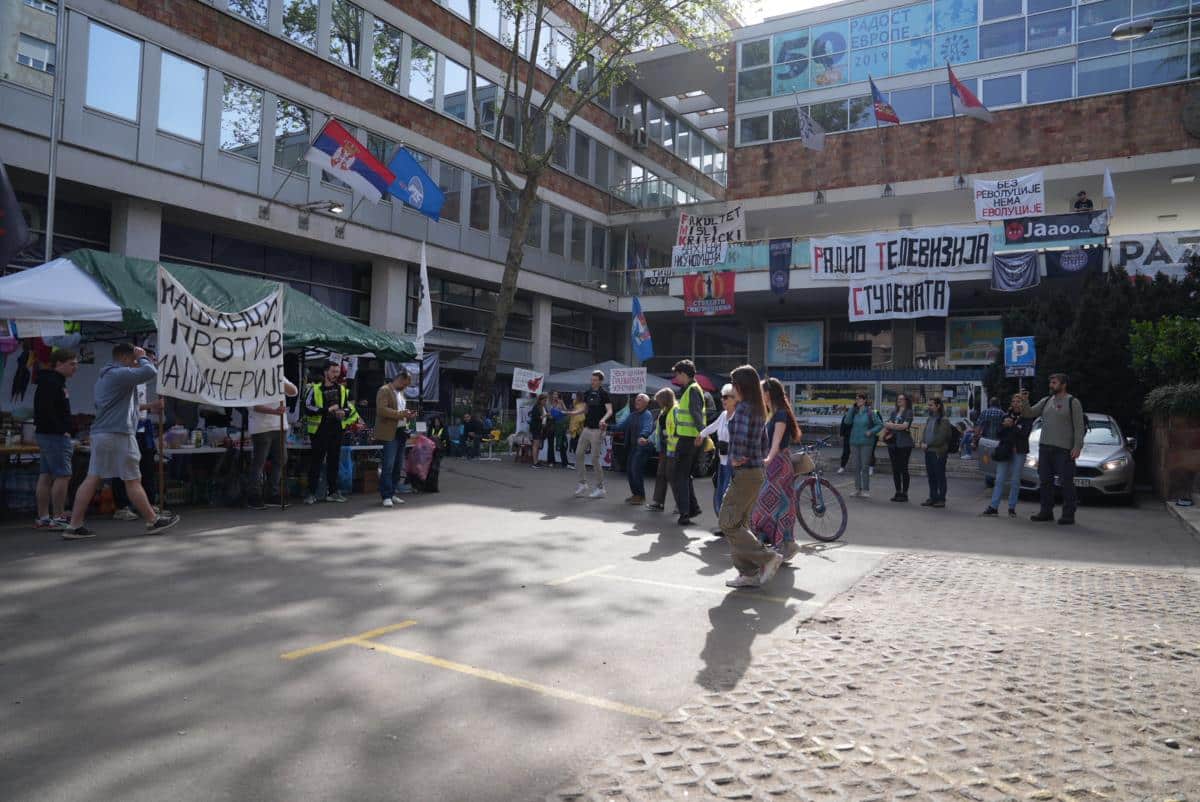 PODIGNUTA OPTUŽNICA PROTIV AKTIVISTA KOJI SU HTELI DA UPADNU U ZGRADU RTS 15. MARTA: Oglasilo se Tužilaštvo u Novom Sadu, predloženo izricanje maksimalnih kazni