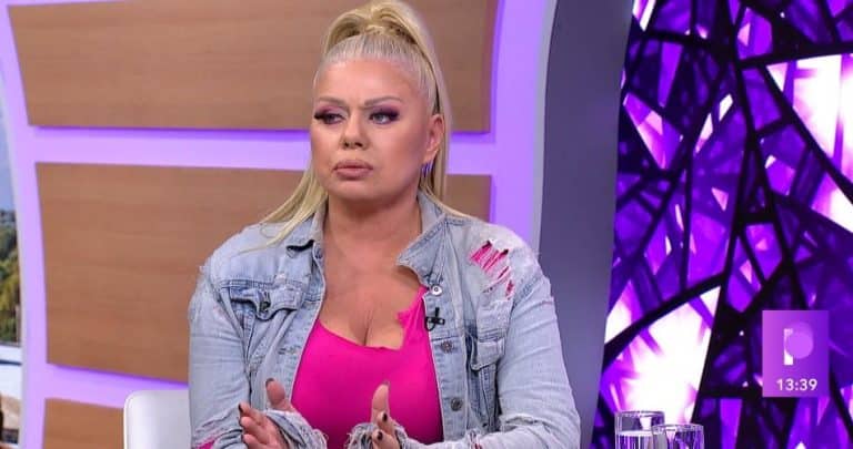 “NEĆU DA PEVAM ZA ŠERPE” Zorana o kompenzacijama i kolegama koji su to prihvatili: “Nosila je sokovnik i pričala mi da sam luda…