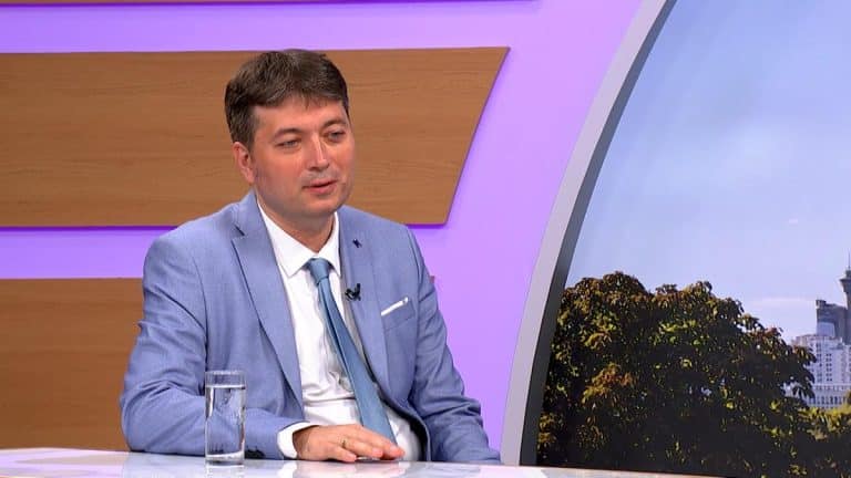 SVETSKI, A NAŠ! Prof. dr Vladislav Volarević drugi najcitiraniji naučnik planete – živi i radi usred Srbije, POMERA GRANICE U LEČENJU RAKA
