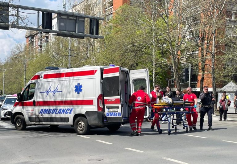 ŽENA (69) POGINULA U CENTRU NIŠA: Pretrčavala ulicu, na nju naleteo automobil!